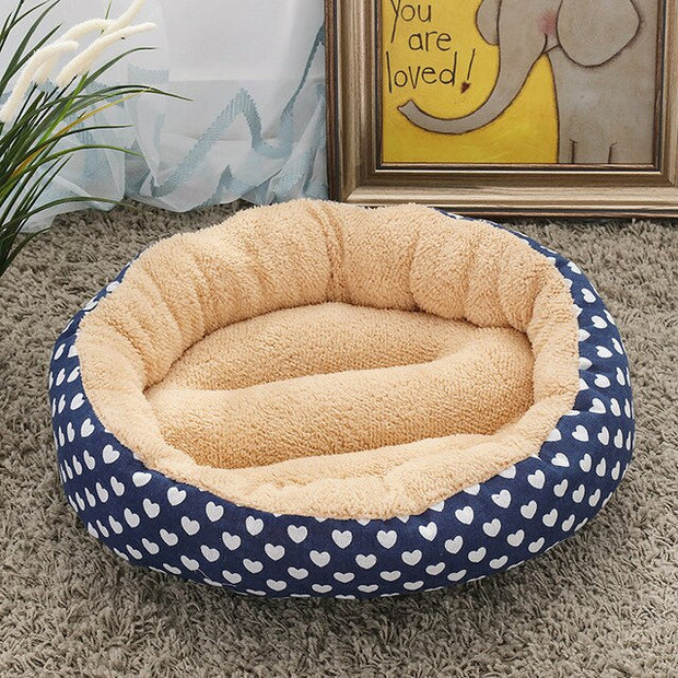 Winter Circle Dog Bed