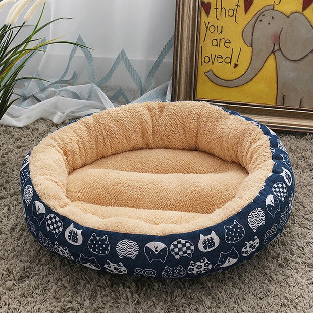 Winter Circle Dog Bed